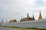 เข้าเฝ้าฯ กราบถวายบังคมพระบรมศพ พระบาทสมเด็จพระปรมินทรมหาภูม