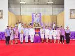 ร่วมพิธีถวายพานพุ่มเงิน-ทอง จุดเทียนชัยถวายพระพร เนื่องในโอก
